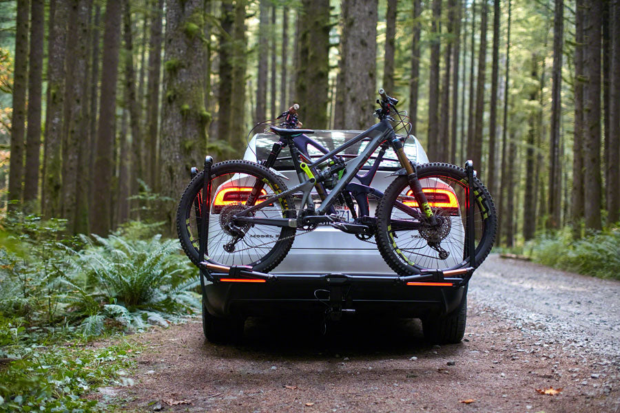 Kuat Piston Pro X Hitch Bike Rack - 2-Bike, 2" Receiver, LED Lights